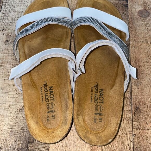 Naot Classic
Columbus/ 7219 - Picture 4 of 12